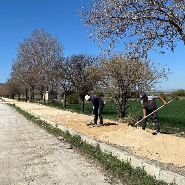 Bolvadin Termal Tesisleri Ara Yolu Bakımına Girildi