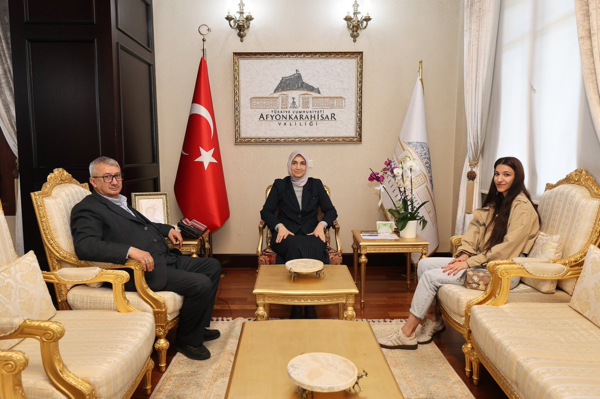 Afyonkarahisar Valisi, Şehit Aileleriyle Buluştu