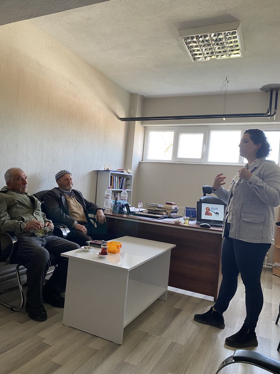 Denizli Çameli'nde Hacı Adaylarına COVID-19 Aşısı ve Hijyen Eğitimi Verildi