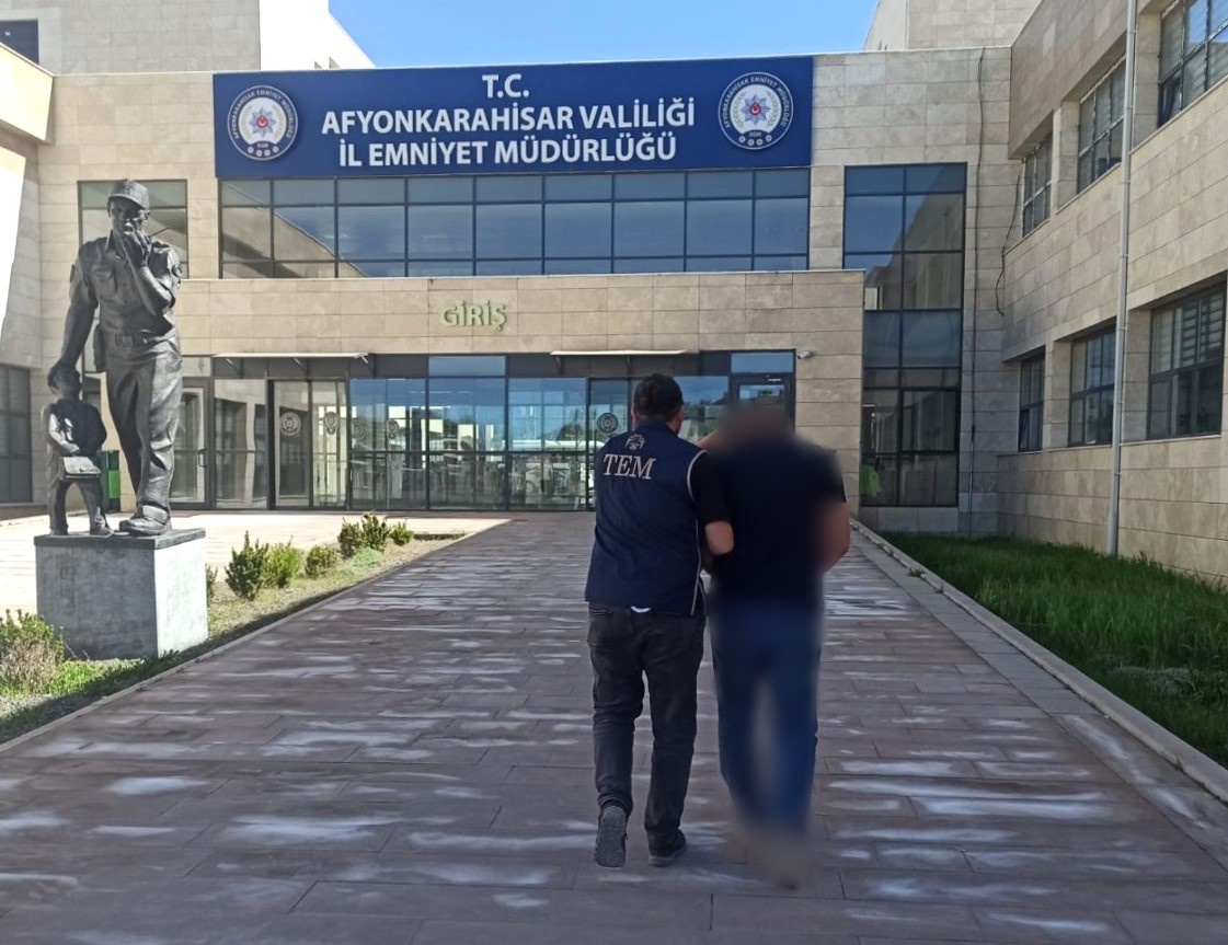 Afyonkarahisar'da Anayasal Düzeni Bozma Şüphelilerine Operasyon