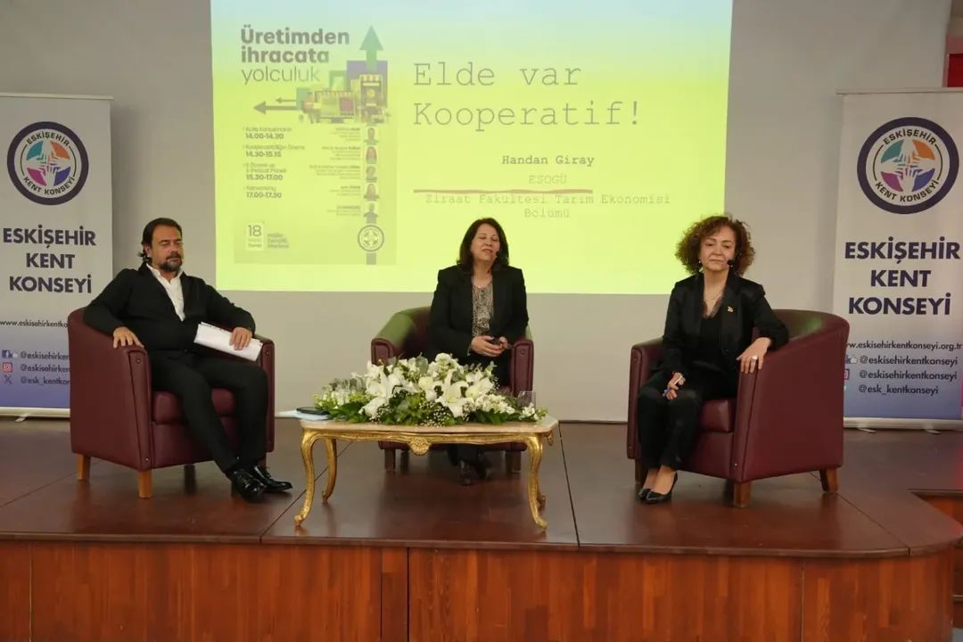 Eskişehir Kent Konseyi, Kadın Girişimciliğine ve Üretimden İhracata Odaklanan Panel Düzenledi