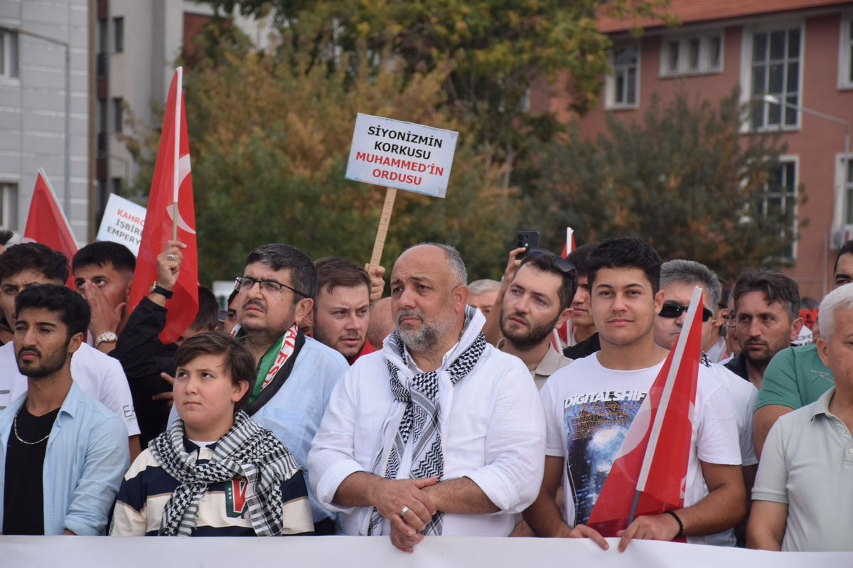 Gazze'de Can Kaybı Artıyor: Halk, Savaşın Acısını Yaşıyor