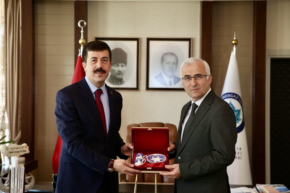 Kütahya Sağlık Bilimleri Üniversitesi Rektörü Eskişehir Osmangazi Üniversitesini Ziyaret Etti