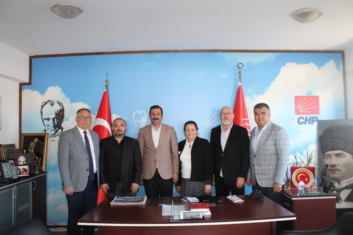 Çiftelerliler Sosyal Yardımlaşma Dayanışma ve Kültür Derneği Kürşad Doyuk, CHP Eskişehir İl Başkanlığı'nı Ziyaret Etti