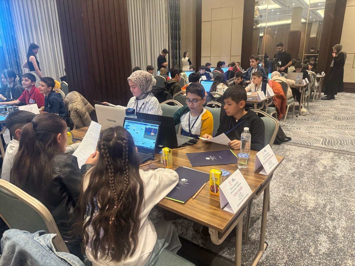 Afyon'da İkincisi Düzenlenen Kodlakarahisar Hackathon Başarıyla Tamamlandı