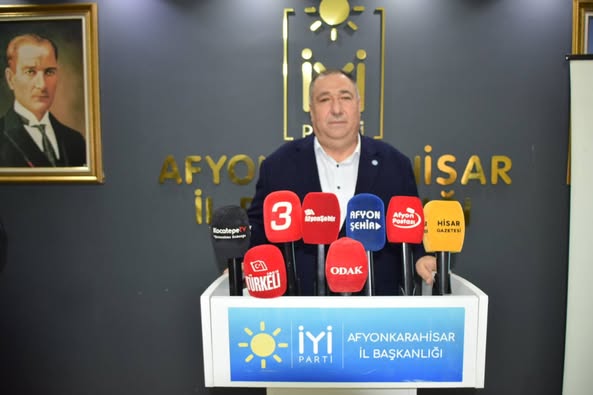 İYİ Parti Afyonkarahisar İl Başkanı Muhammet Mısırlıoğlu’nun Basın Toplantısı