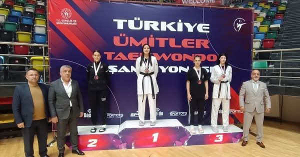Eskişehirli Tekvandocu Nida Nur Çene, Türkiye Şampiyonasında Üçüncü Oldu ve Milli Takım Seçmelerine Katılmaya Hak Kazandı