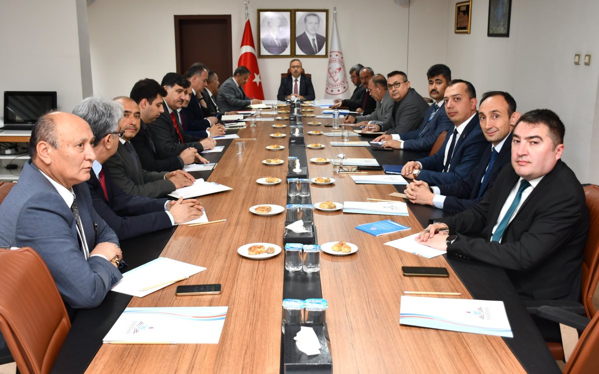 Eskişehir'de İlçe Milli Eğitim Müdürleri ile Koordinasyon Toplantısı Yapıldı