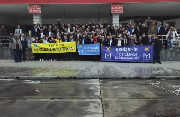 İYİ Parti Eskişehir Teşkilatı 3 Mayıs Türkçüler Günü'nde Ankara'ya Yola Çıkıyor