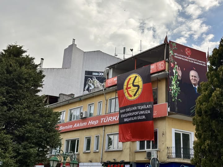 Eskişehirspor, Mezitli 33 Karşılaşmasıyla Şampiyonluk Hedefine Yaklaşıyor