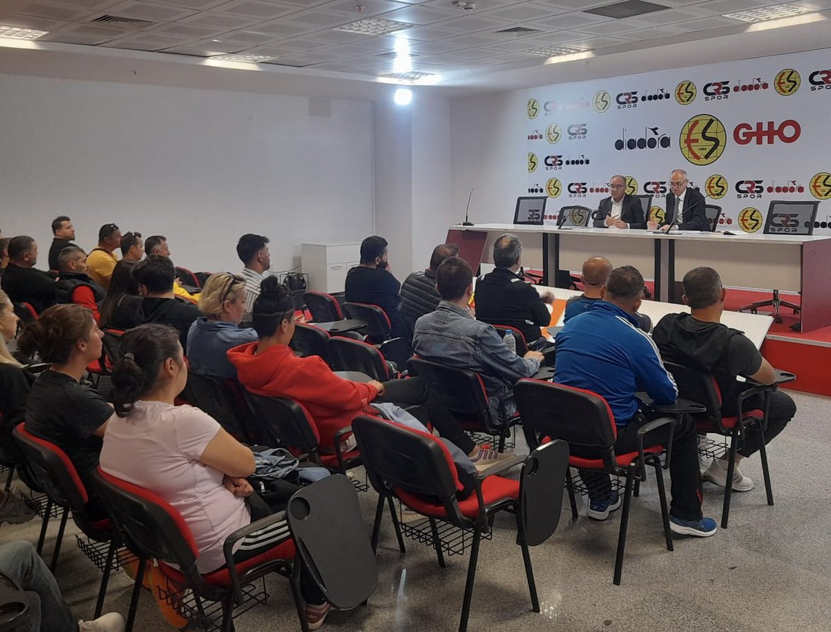 GSB Yaz Spor Okulları Öncesi Antrenörler Eskişehir'de Buluştu