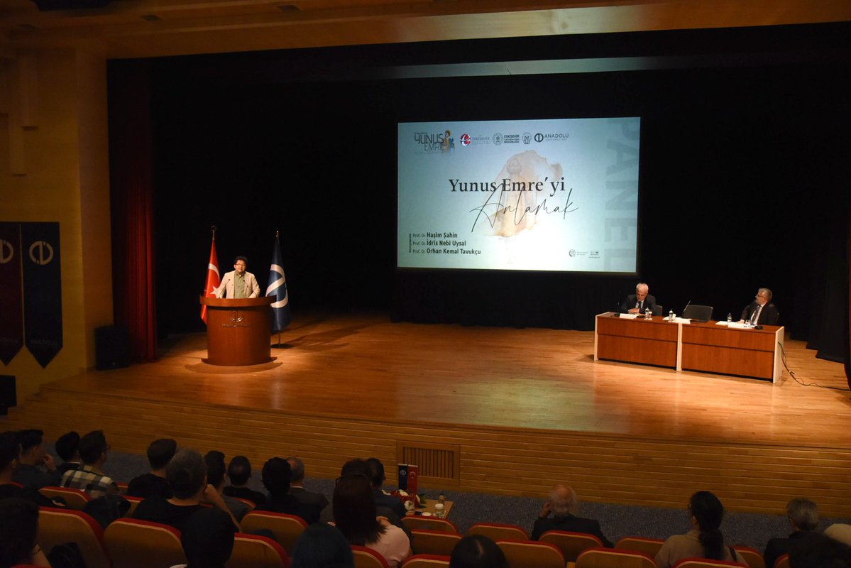 Anadolu Üniversitesi, Yunus Emre'yi Anlama Paneli Düzenledi