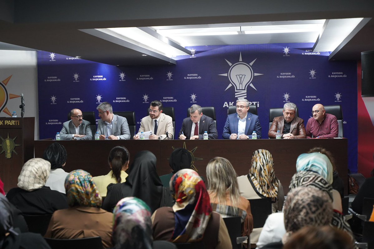 AK Parti Kayseri Teşkilatları İstişare Toplantısı Gerçekleştirdi