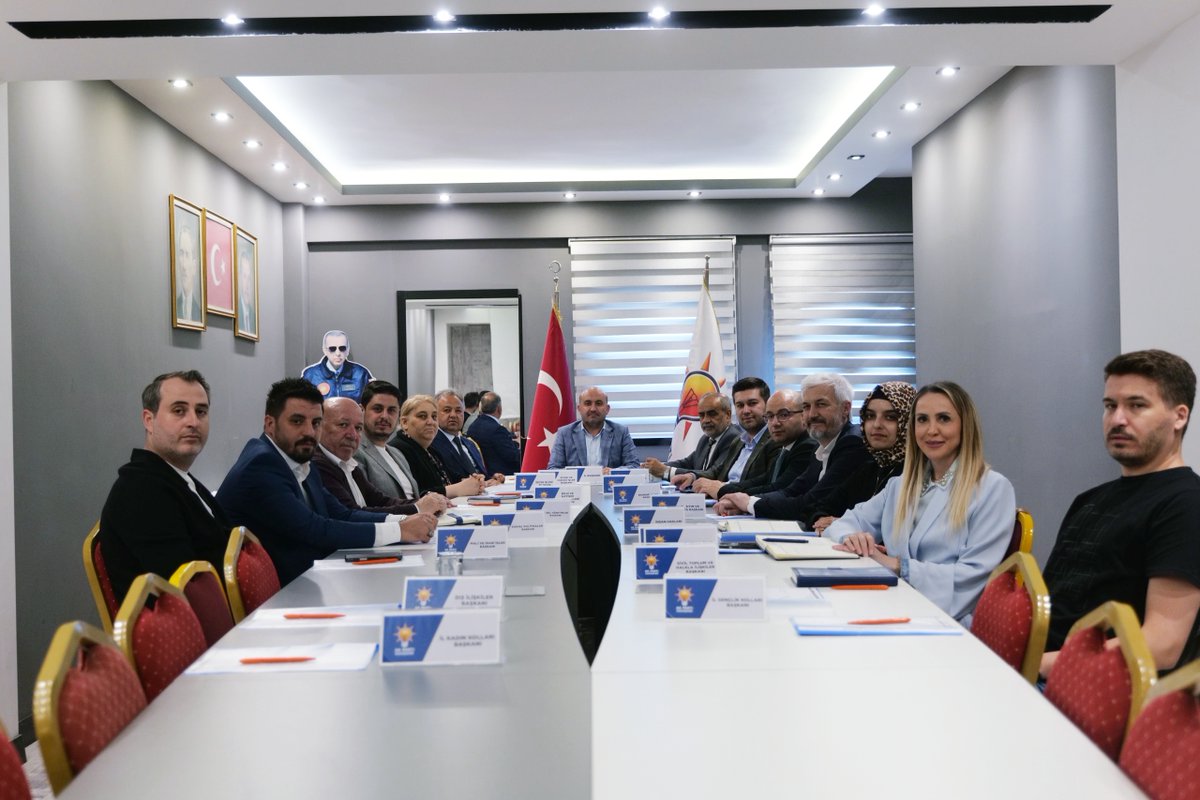 AK Parti Eskişehir İl Başkanlığı Yürütme Kurulu Toplantısı Yapıldı