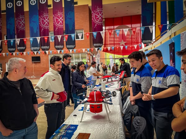 Anadolu Üniversitesi'nde Geleceğin Teknolojileri Arenası Başladı