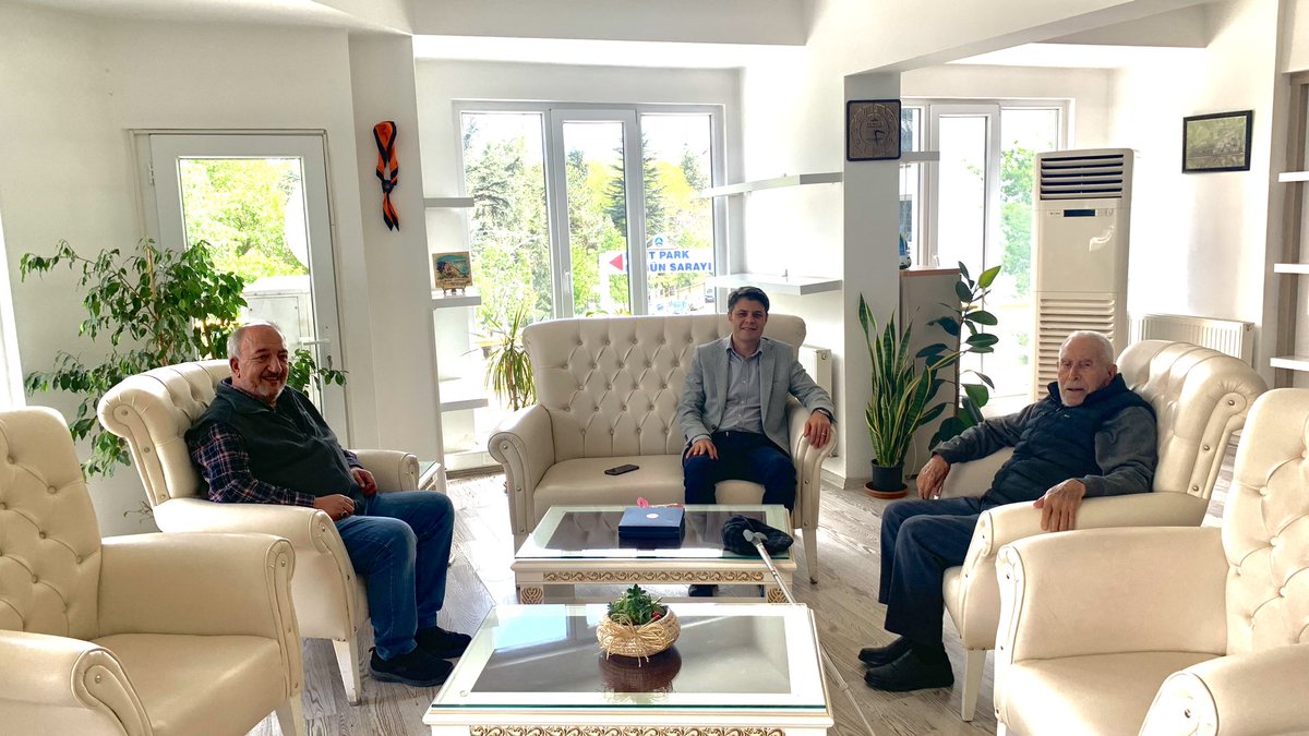 Denizaltı Facişasının Tanığı ve Dernek Başkanı Kaymakam Çengel'i Ziyaret Etti