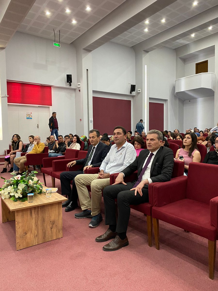 Eskişehir'de Mesleki ve Teknik Eğitim Tanıtım Toplantısı Düzenlendi