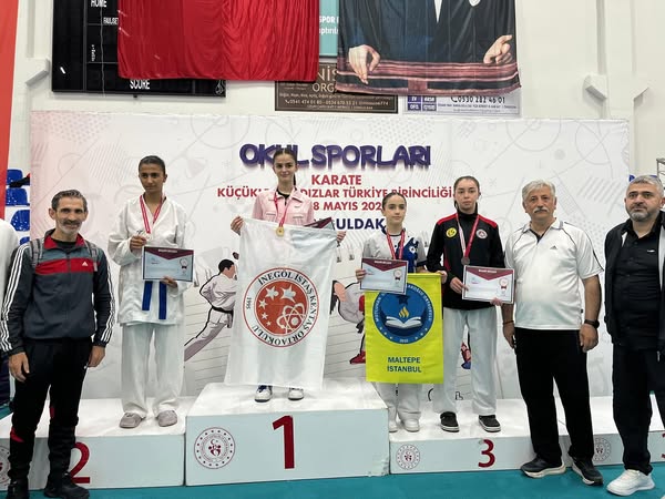Eskişehirli Karateci Doğa Açıkgöz Türkiye Şampiyonası'nda Üçüncü Oldu