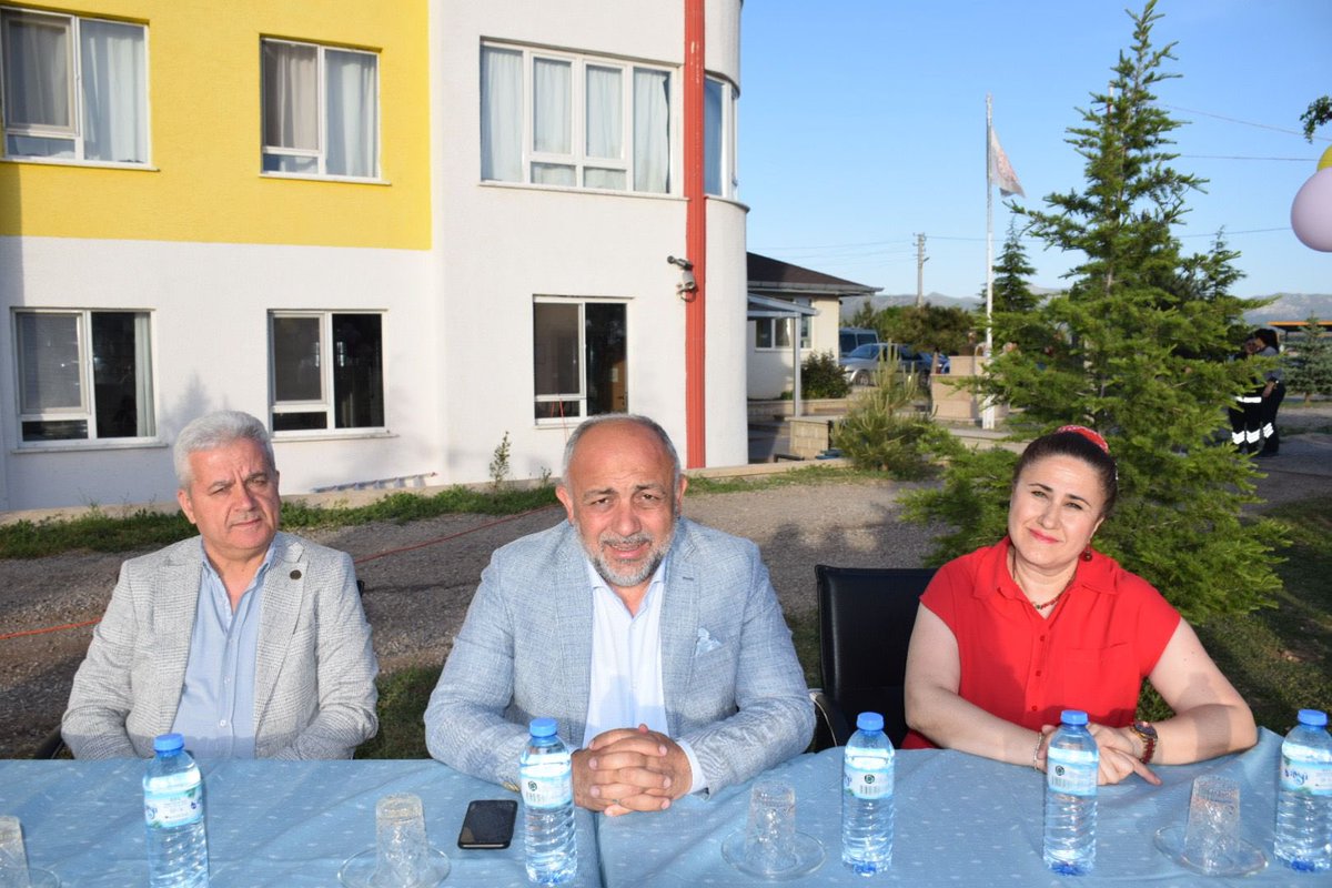 Afyonkarahisar'da Esma Sultan Kız Öğrenci Yurdu Mezuniyet Töreni Gerçekleştirildi