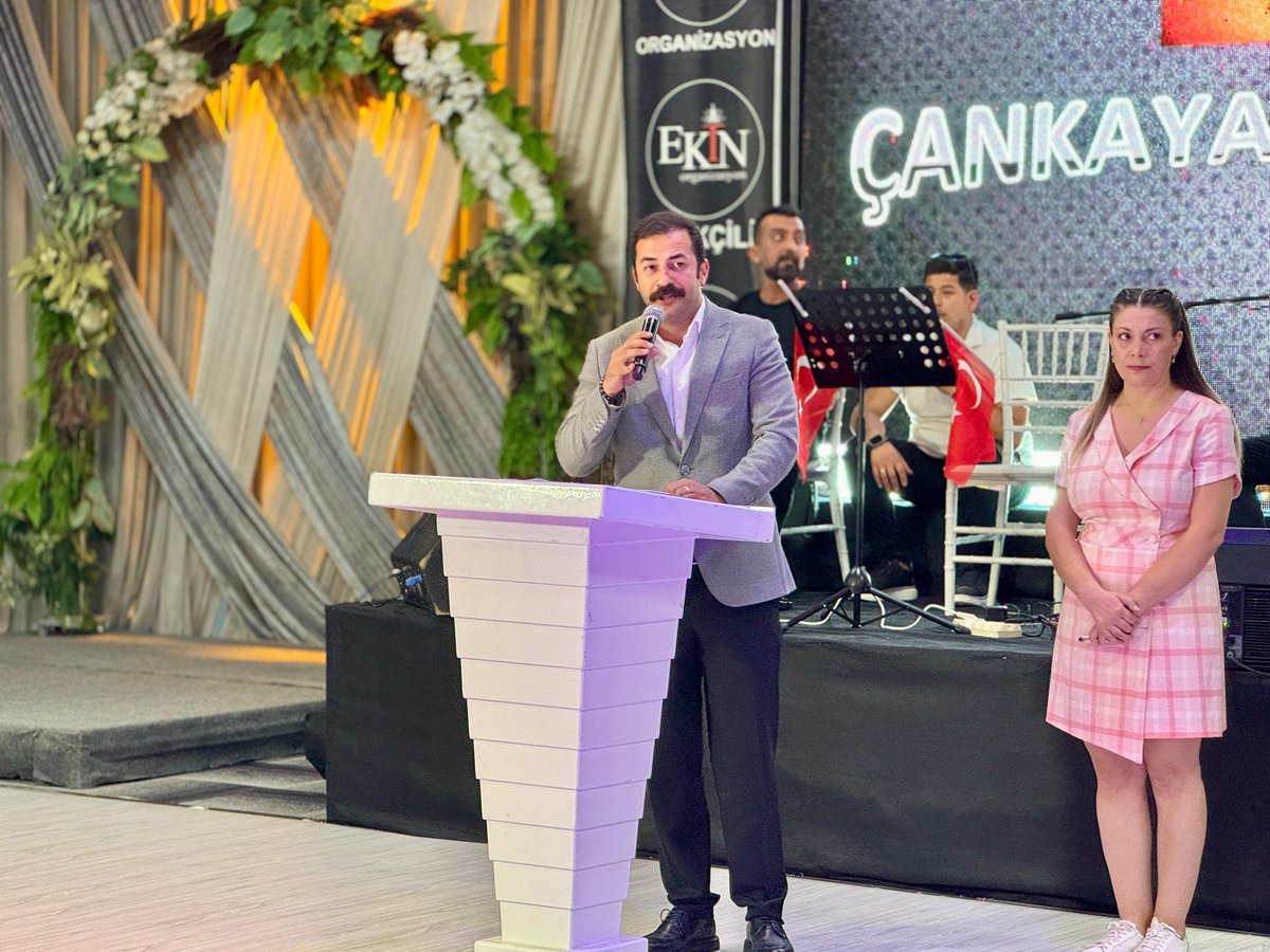 CHP Eskişehir İl Başkanı Hacı Bektaş Veli Anadolu Kültür Vakfı'nın 30. Yıl Etkinliğine Katıldı