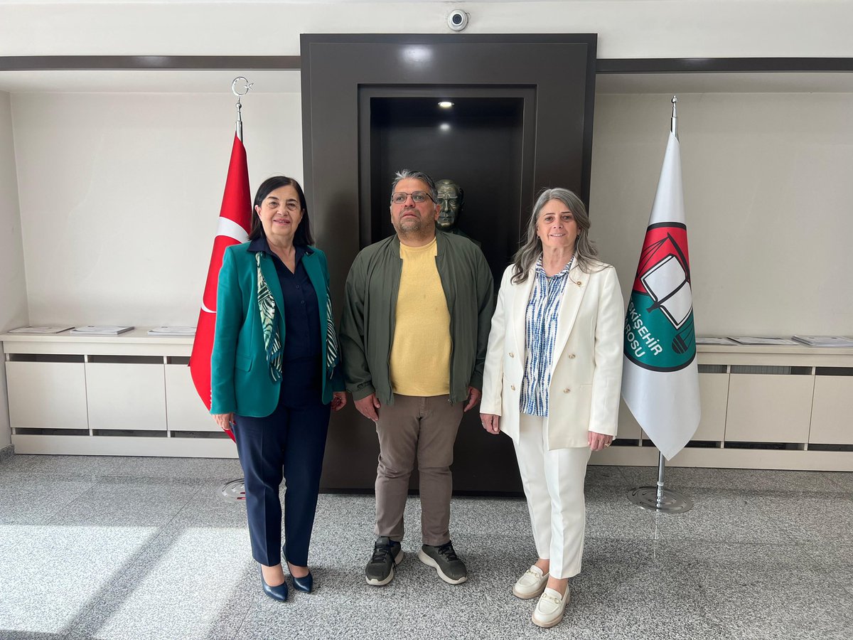 CHP'li Süllü, Suiçmez ve Kınay Eskişehir'de Bir Araya Geldi