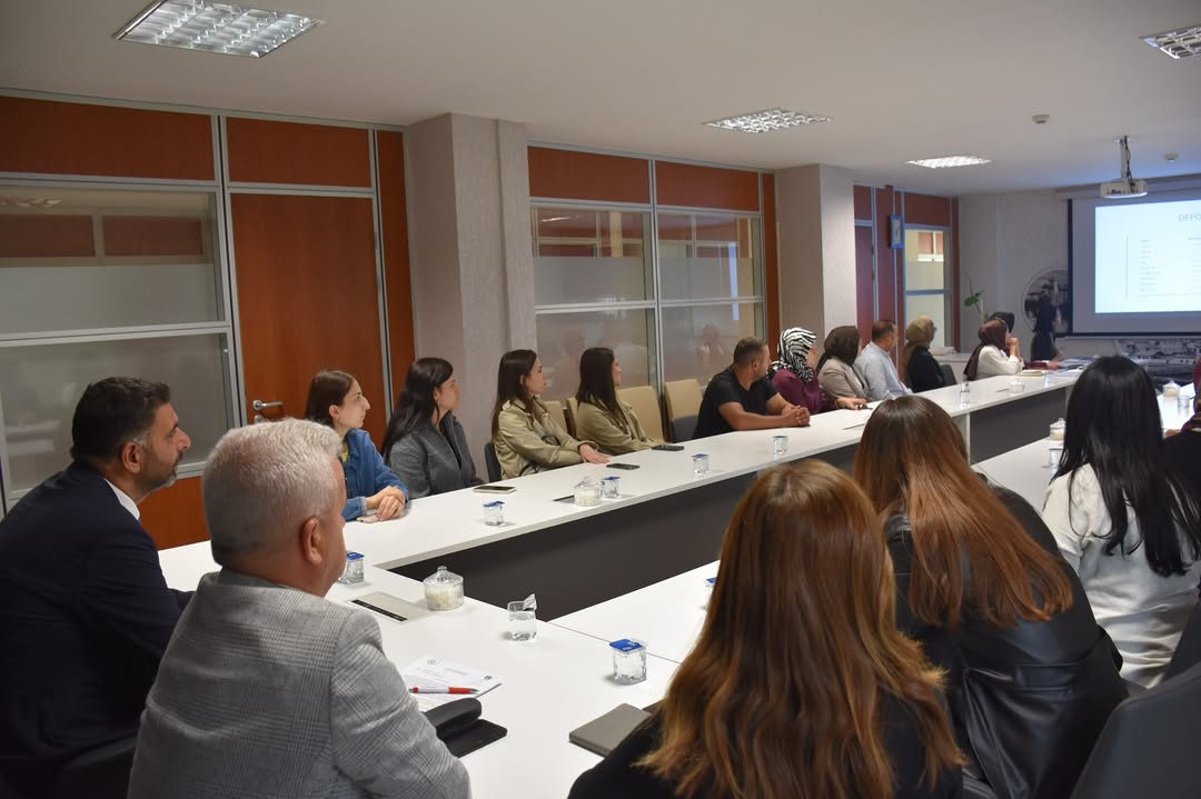 Afyonkarahisar'da Yurt İşletmecileri Bakanlık Kalite Standartları İçin Bilgilendirildi