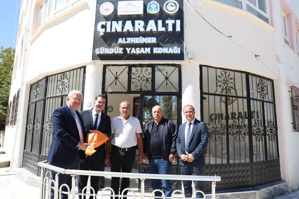 Afyonkarahisar Sandıklı'da Dünya Alzheimer Günü Programı Düzenlendi