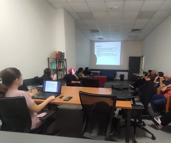 Afyonkarahisar Devlet Hastanesi'nde Ağrı Yönetimi Eğitimi