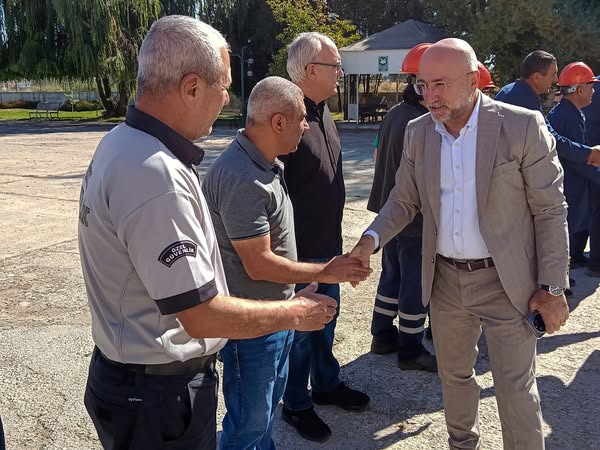 AK Parti Afyonkarahisar İl Başkanlığı Türk Şeker Afyon Makine Fabrikasını Ziyaret Etti