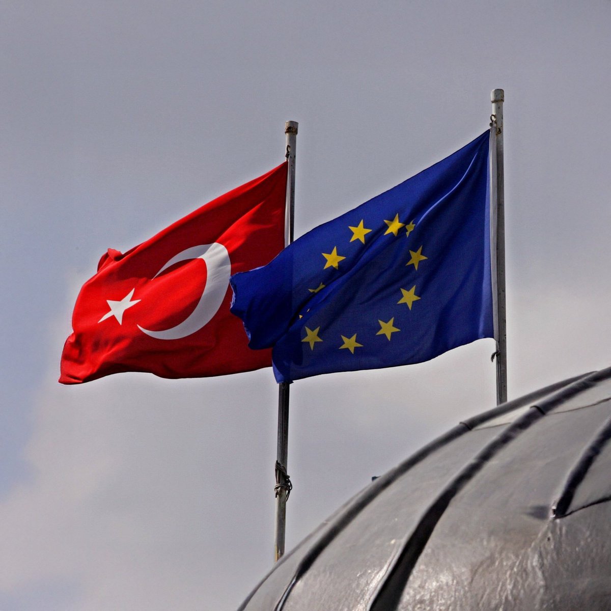 ABD Büyükelçisi Barrack: Türkiye'nin AB'ye Reddi Saygısızlık
