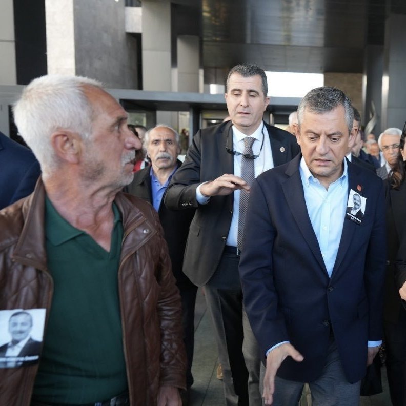Selçuk Tengioğlu'na Özgür Özel Saldırısı İçin Hapis Cezası ve Tahliye Kararı