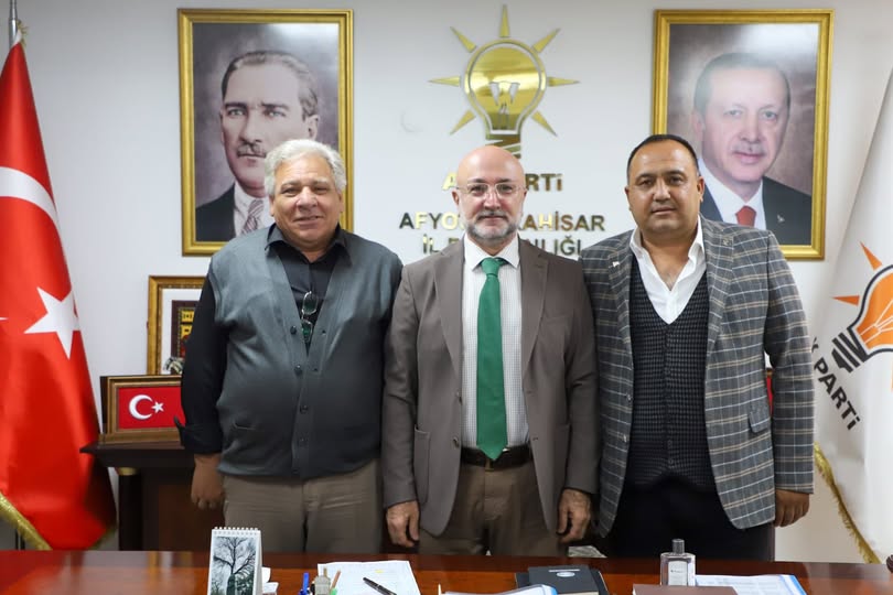 AK Parti Afyonkarahisar İl Başkanı Şahin, Muhtarlarla Bir Araya Geldi