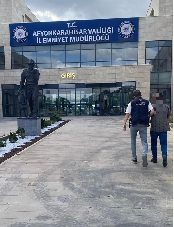Afyonkarahisar'da FETÖ Üyesi Eski Polis Tutuklandı