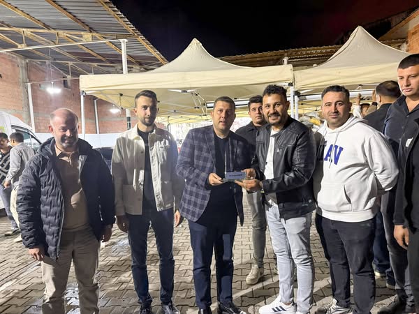 AK Parti Afyonkarahisar, Modifiye Araç Tutkunlarıyla Buluştu