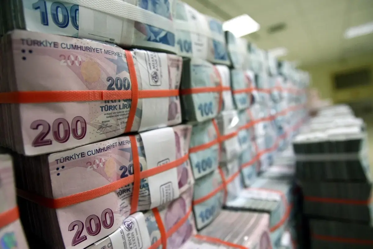 Türkiye ile BAE Arasında 198 Milyar TL'lik Tarihi Swap Anlaşması