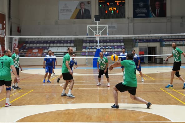 19. ATSO Spor Oyunları'nda Voleybol Heyecanı Sürüyor