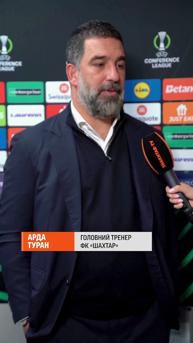 Arda Turan'dan Küresel Çatışma Bölgelerindeki Halklara Destek Mesajı