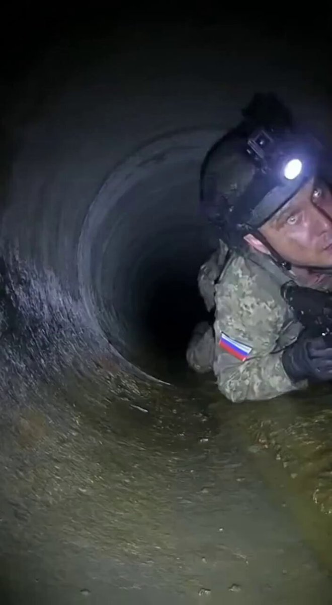 Harkiv'deki Tünelde Rus Askeri ile Domuz Karşılaşması