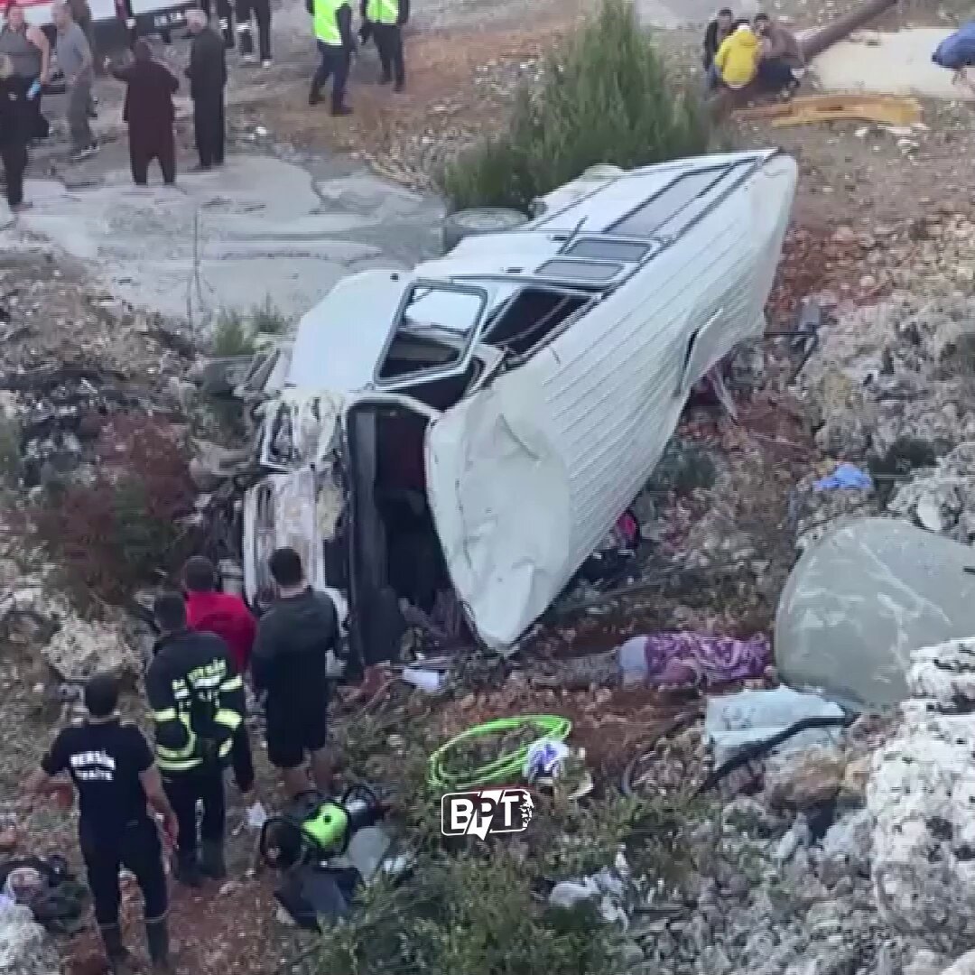 Mersin'de Tarım İşçilerini Taşıyan Minibüs Şarampole Yuvarlandı: 5 Ölü, 10'dan Fazla Yaralı
