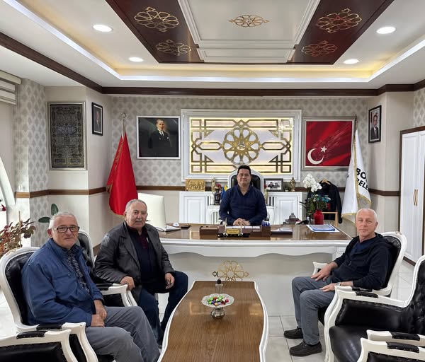 Bolvadin Hisar Gölü'ne Yol Çalışması: Kooperatiften Başkan Aynacı'ya Teşekkür