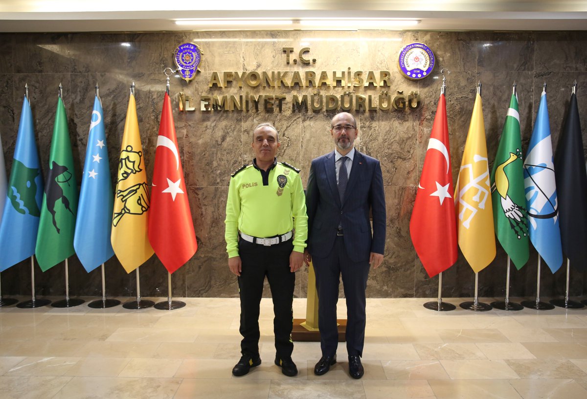Afyonkarahisar İl Sağlık Müdürü, İl Emniyet Müdürü'nü Ziyaret Etti