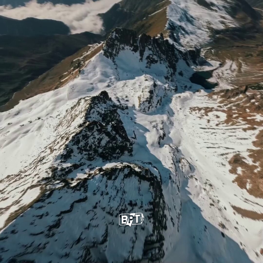 Rize'nin Avusor Yaylası, FPV Drone ile Nefes Kesen Güzelliğini Sergiledi