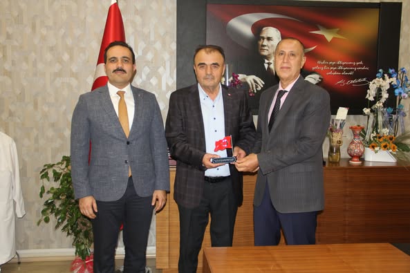 Afyonkarahisar Devlet Hastanesi Başhekimi'ne Sendika Ziyareti