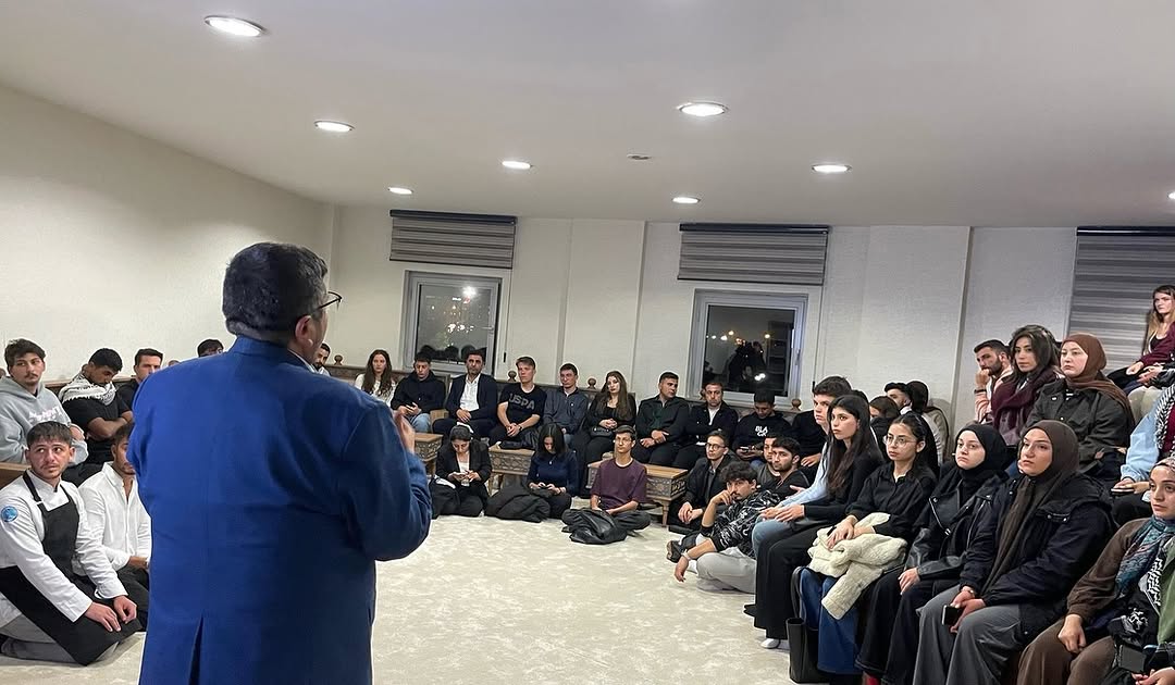 Afyonkarahisar'da Üniversite Destek Programı ÜNİDES Tanıtıldı