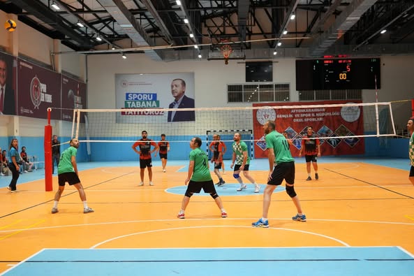 19. ATSO Spor Oyunları'nda Voleybol Heyecanı Hız Kesmiyor