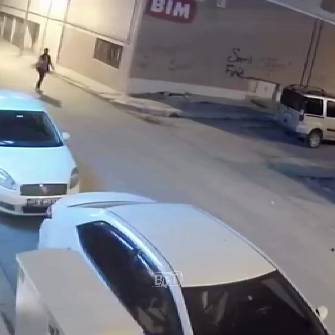 Ankara'da Güvenlik Kamerası Kendi Çalınma Anını Kaydetti