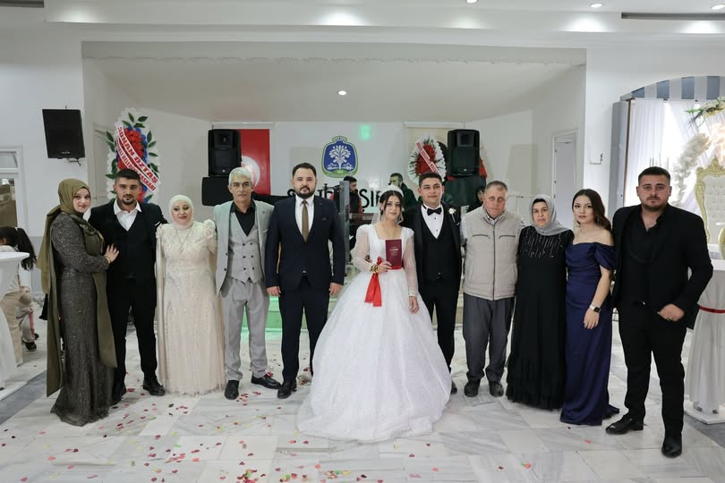 Sandıklı'da Yavuz ve Gedik Ailelerinin Düğün Töreni Gerçekleşti