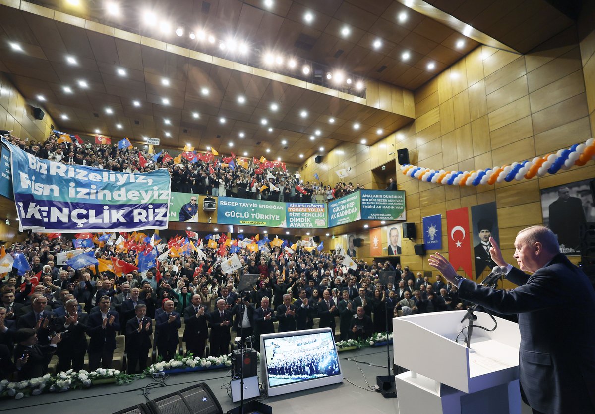 AK Parti'den Ana Muhalefete Siyaset Tarzı Eleştirisi: Kardeşlik Siyaseti veya Gerilim Siyaseti