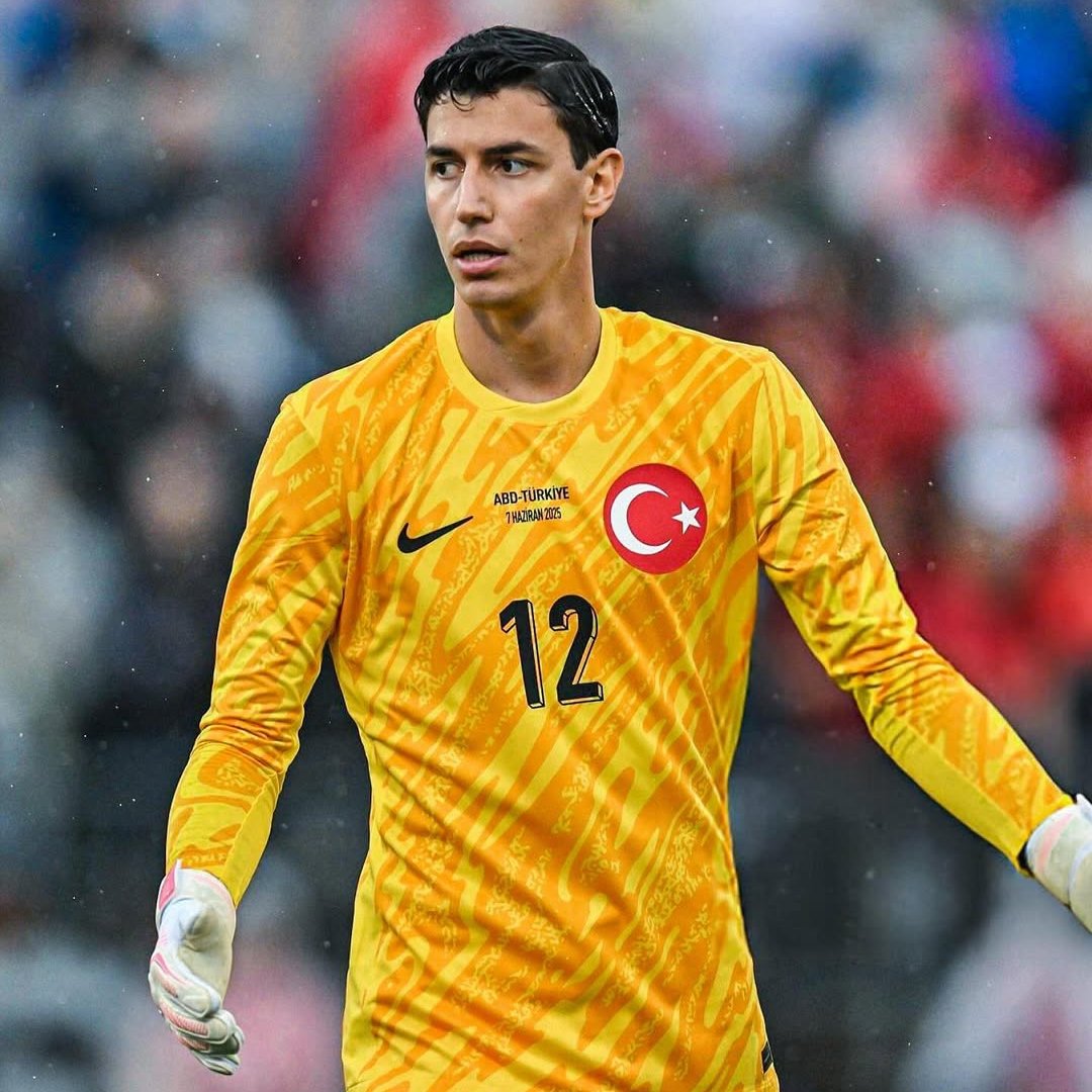 Berke Özer, Milli Takım Kampından İzinsiz Ayrıldı