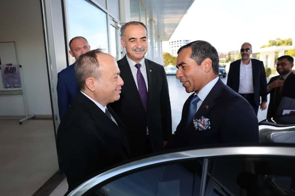 Bangladeş Büyükelçisi Afyonkarahisar Ticaret ve Sanayi Odası'nda İş Birliği Görüşmeleri Gerçekleştirdi